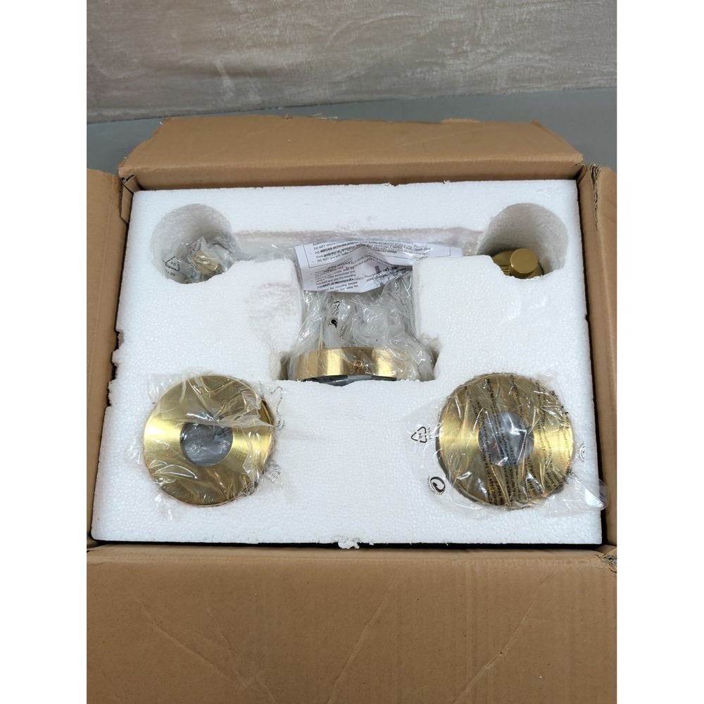 Modern 2-Light Vanity Sconce Brushed Brass Fluted Glass Wall Light Fixture - Picture 7 of 11